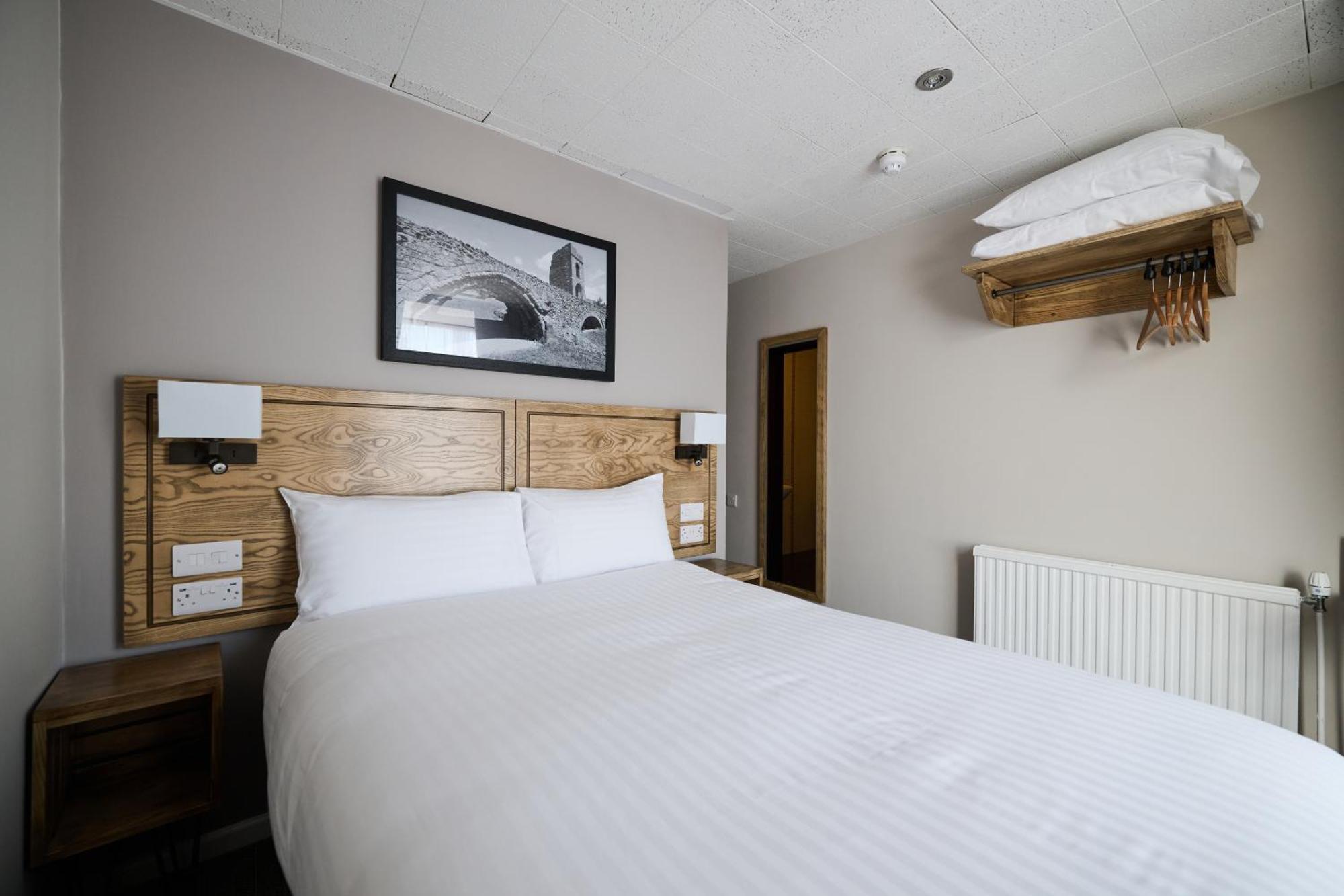 White Hart, Exeter By Marston'S Inns Εξωτερικό φωτογραφία