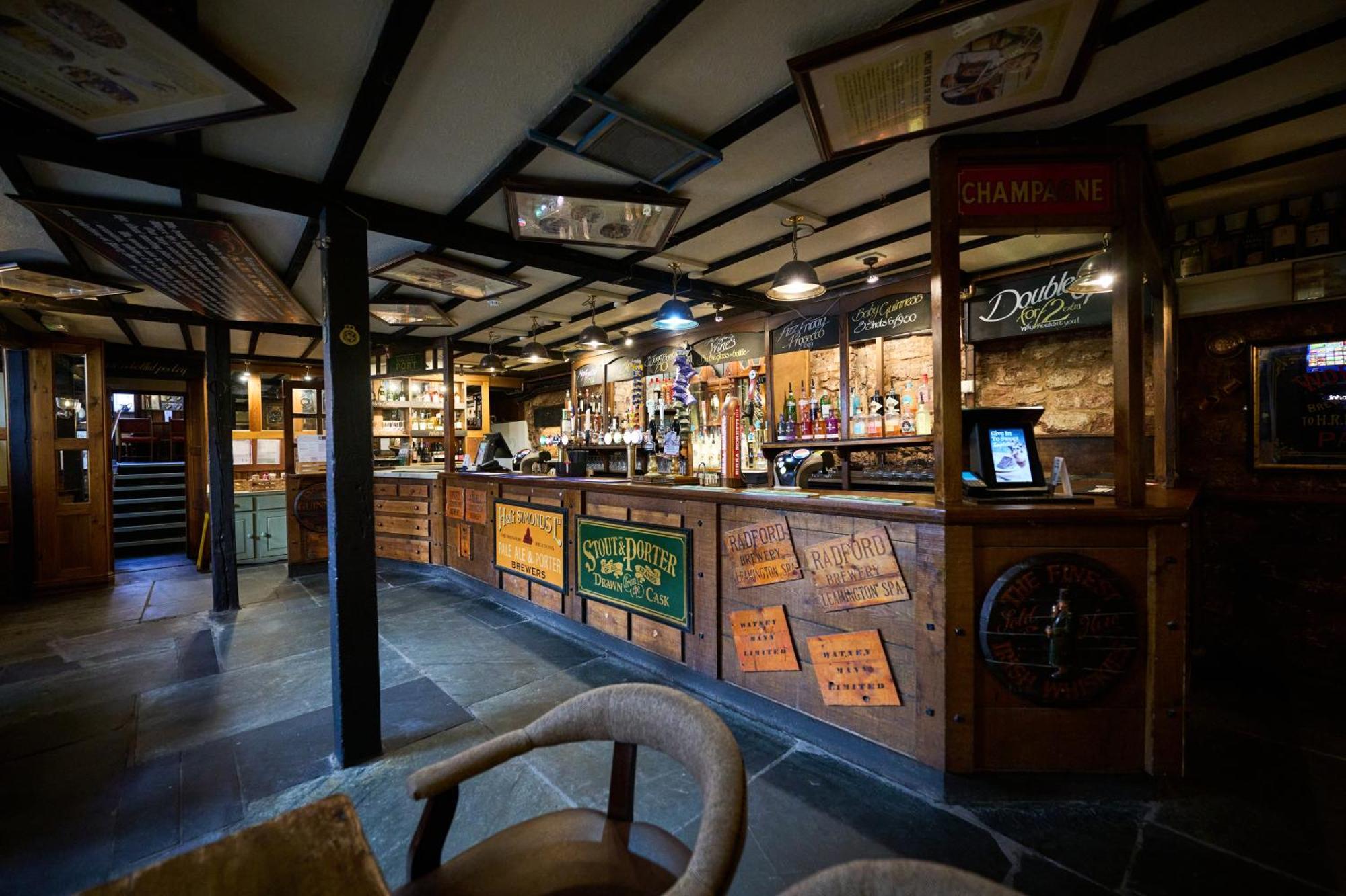 White Hart, Exeter By Marston'S Inns Εξωτερικό φωτογραφία